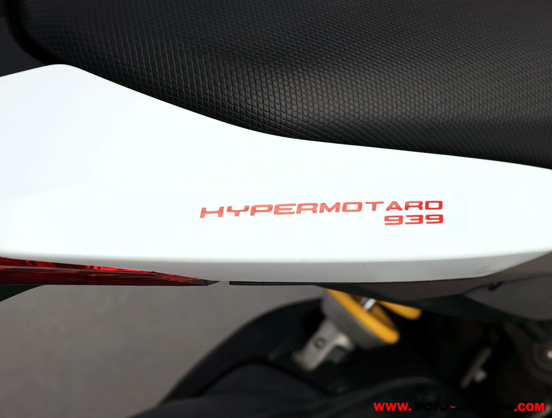 DUCATI HYPERMOTARD 939