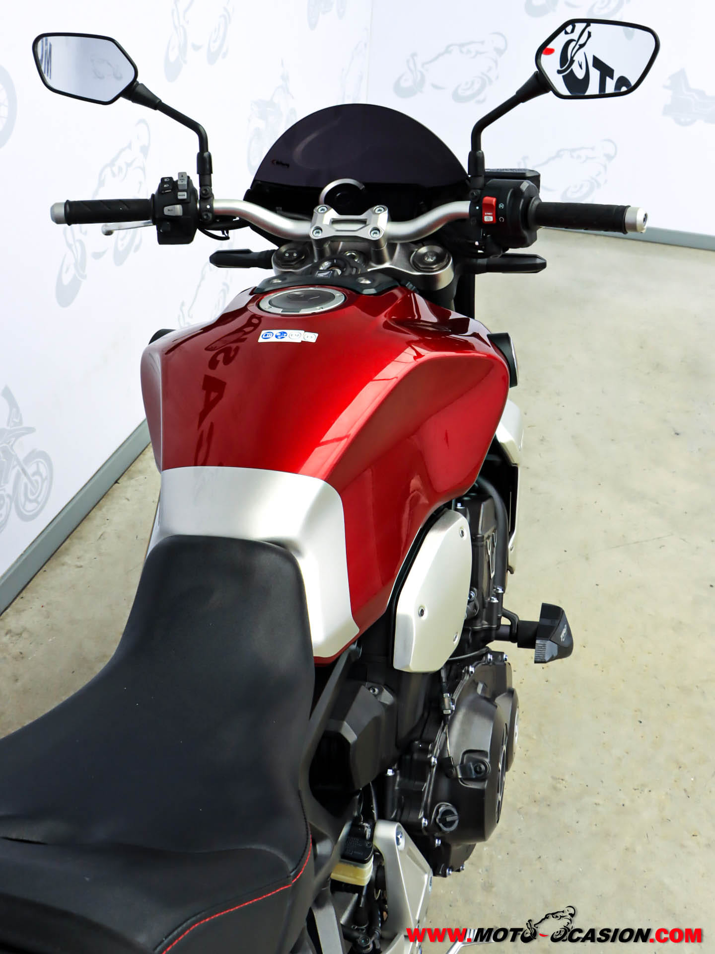 HONDA CB 1000 R