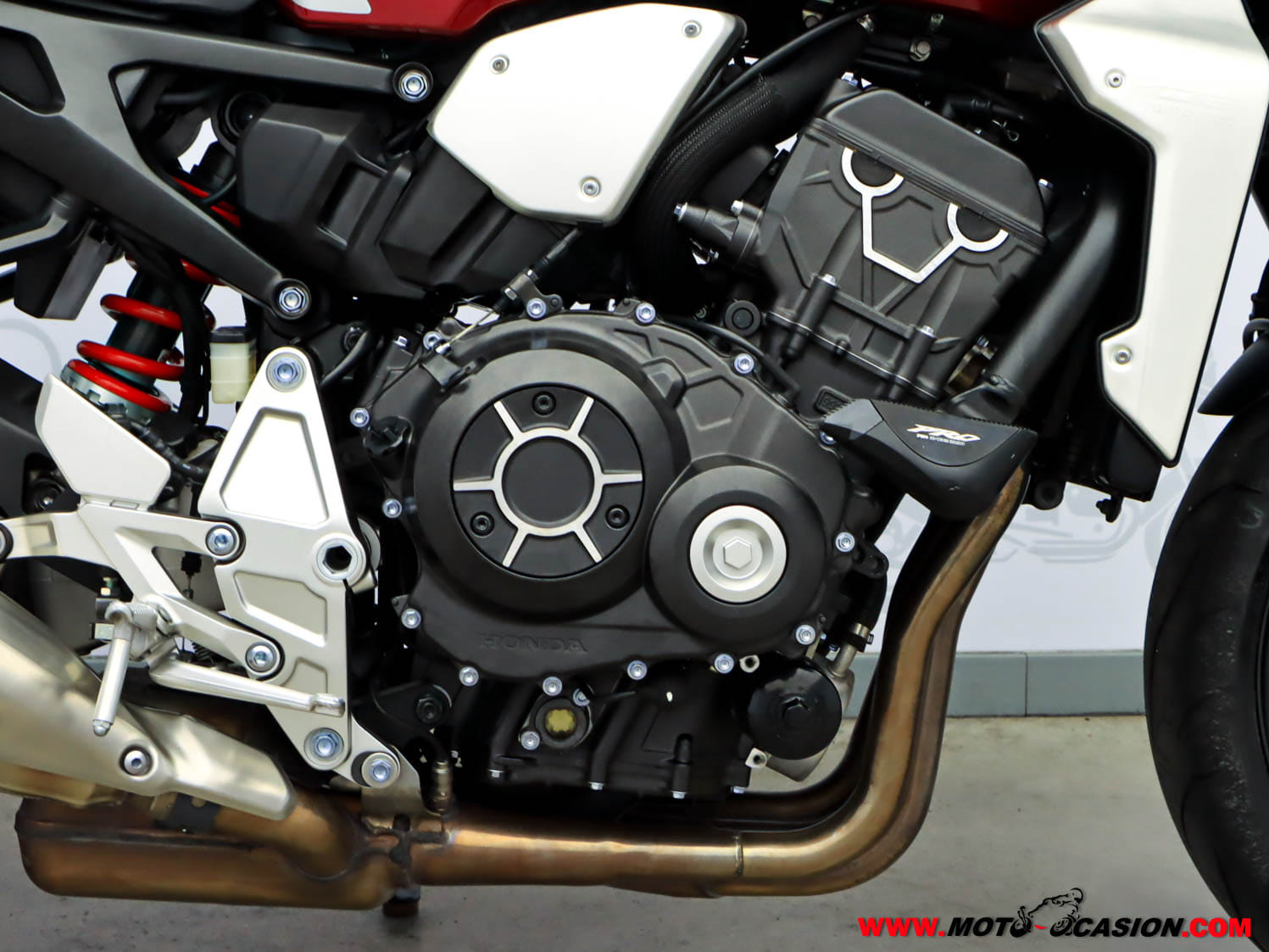 HONDA CB 1000 R