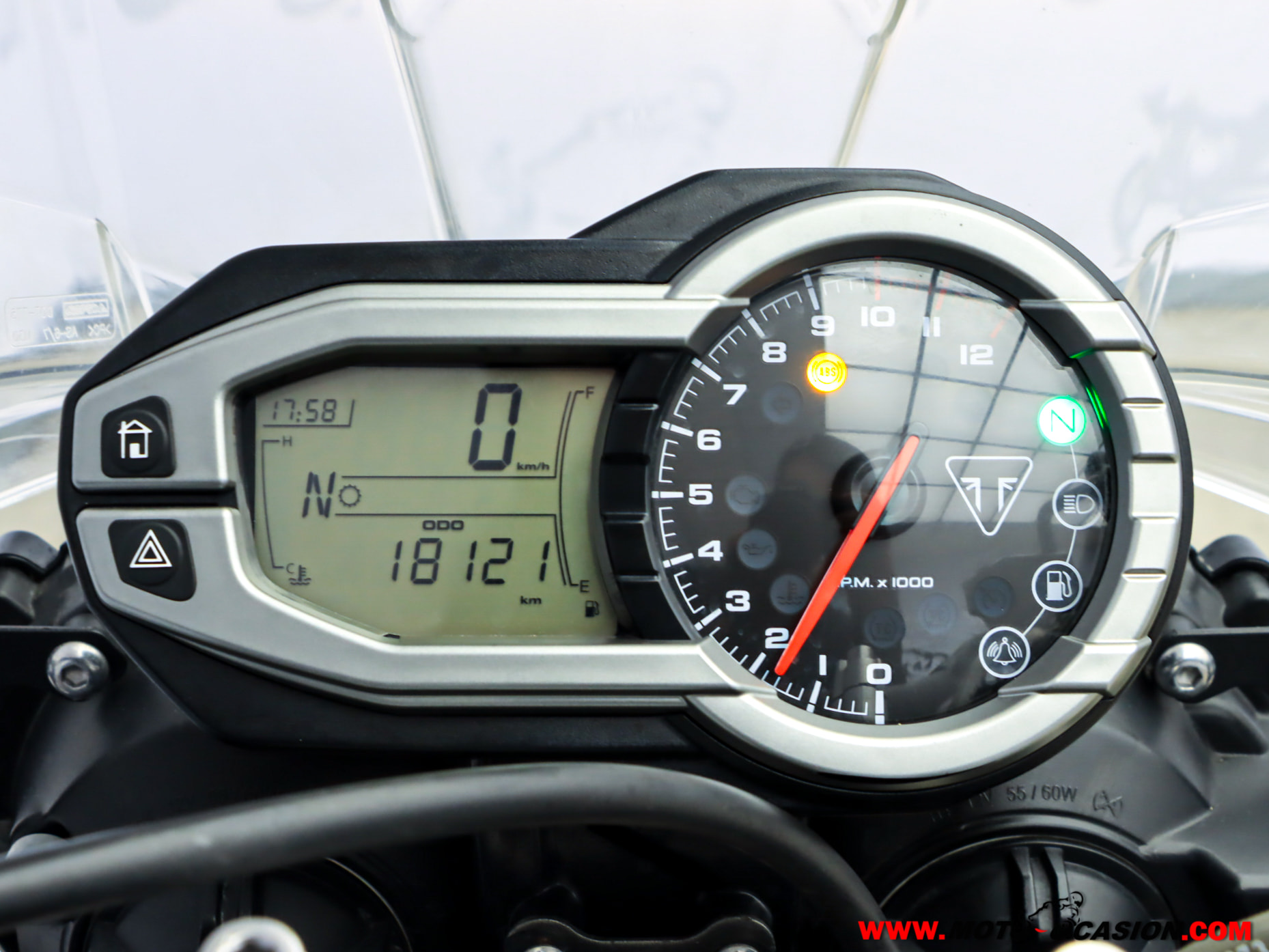 TRIUMPH TIGER 800 XC -A2-
