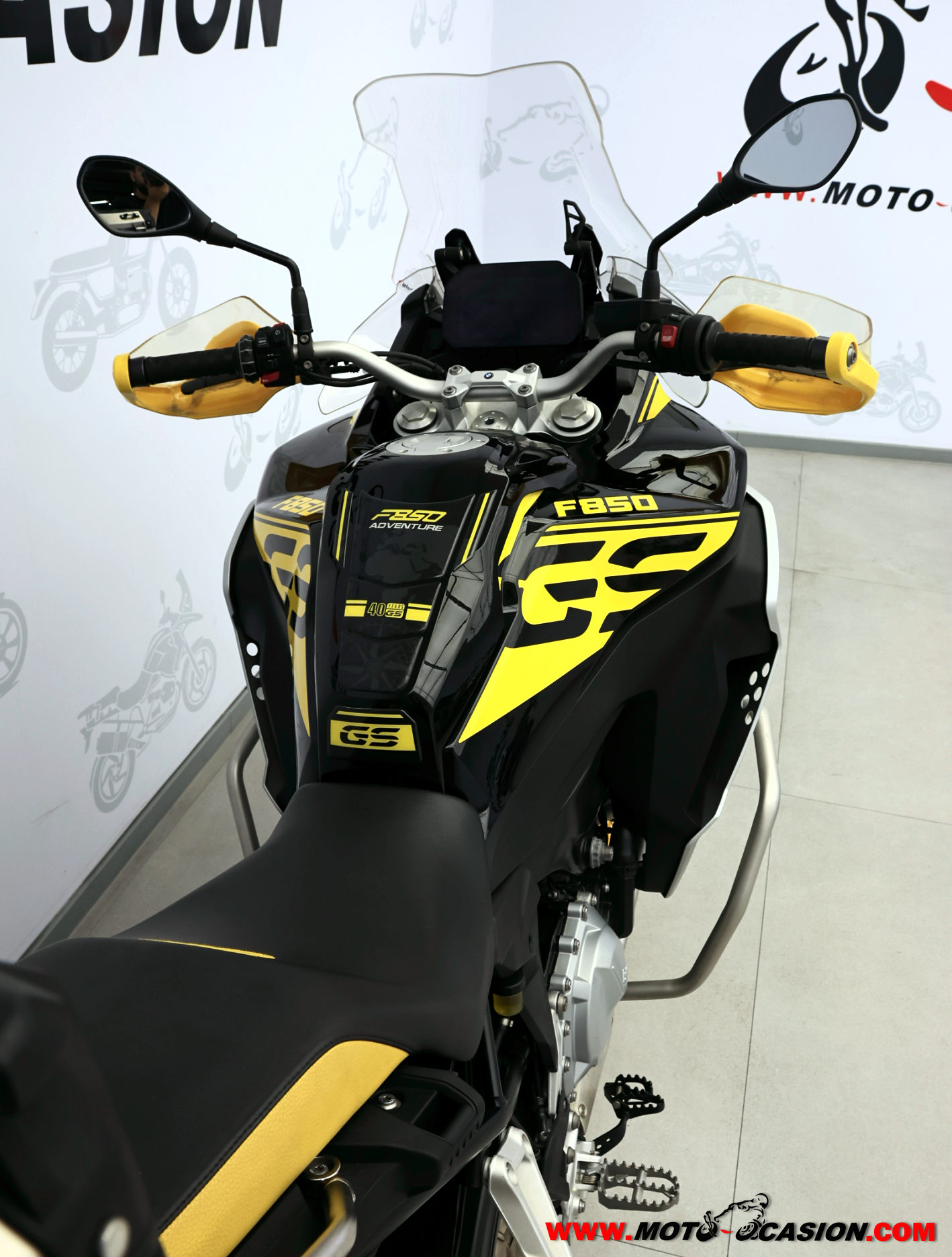 BMW F 850 GS ADVENTURE 40 ANIVERSARIO ¿A2?