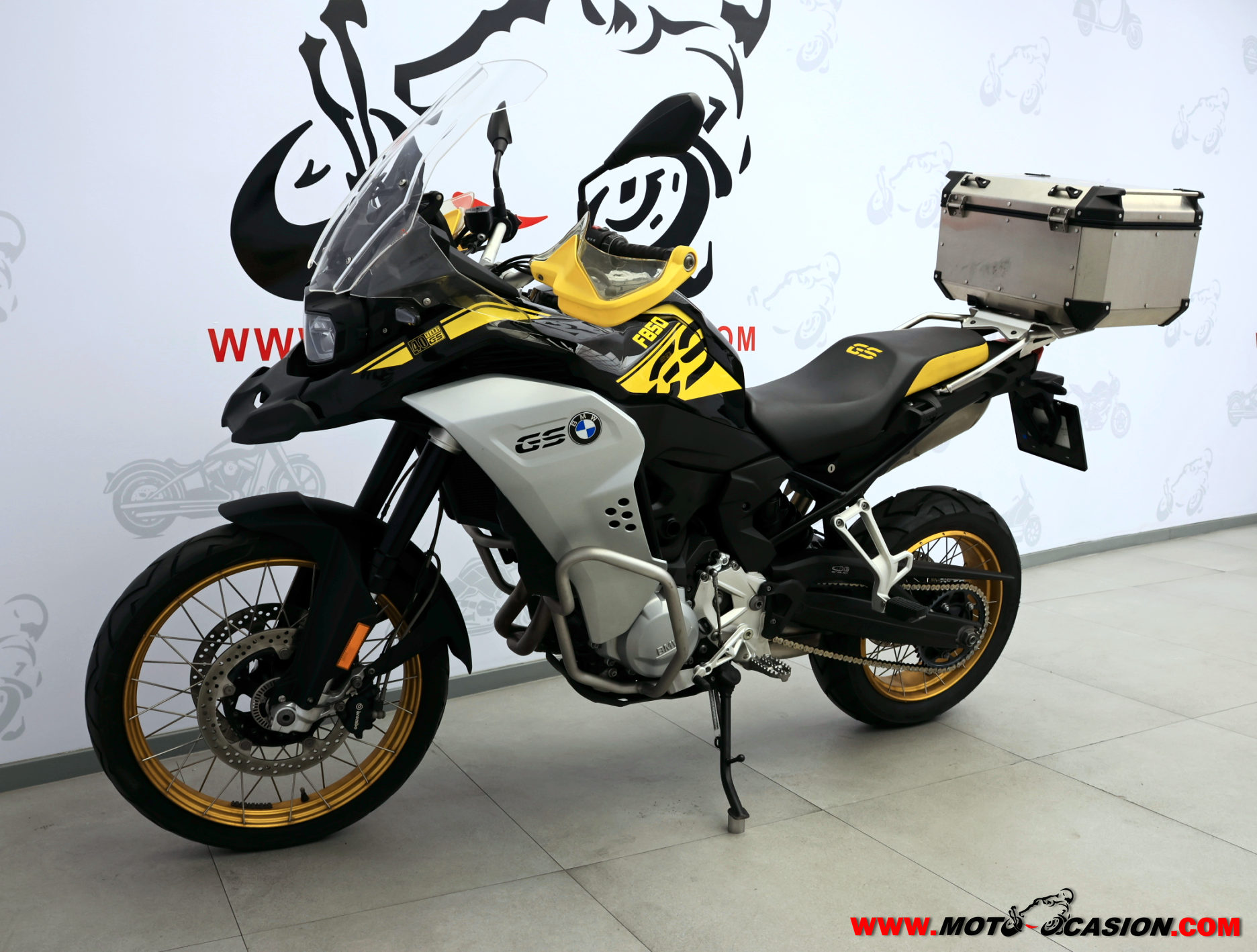 BMW F 850 GS ADVENTURE 40 ANIVERSARIO ¿A2?