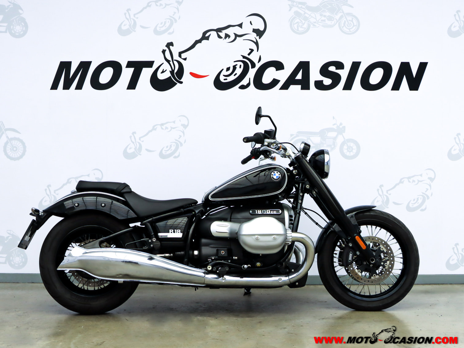 BMW R 18
