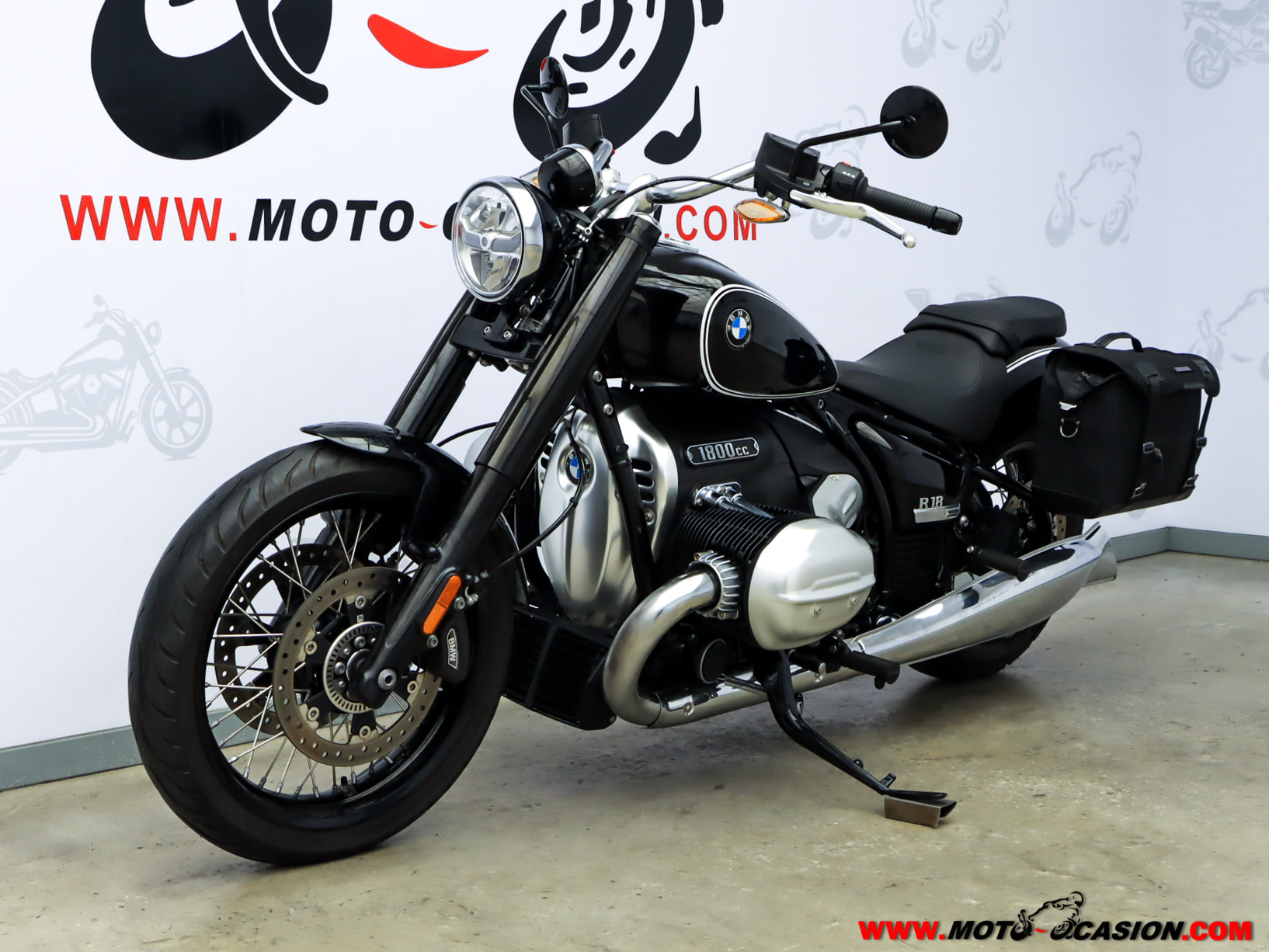 BMW R 18