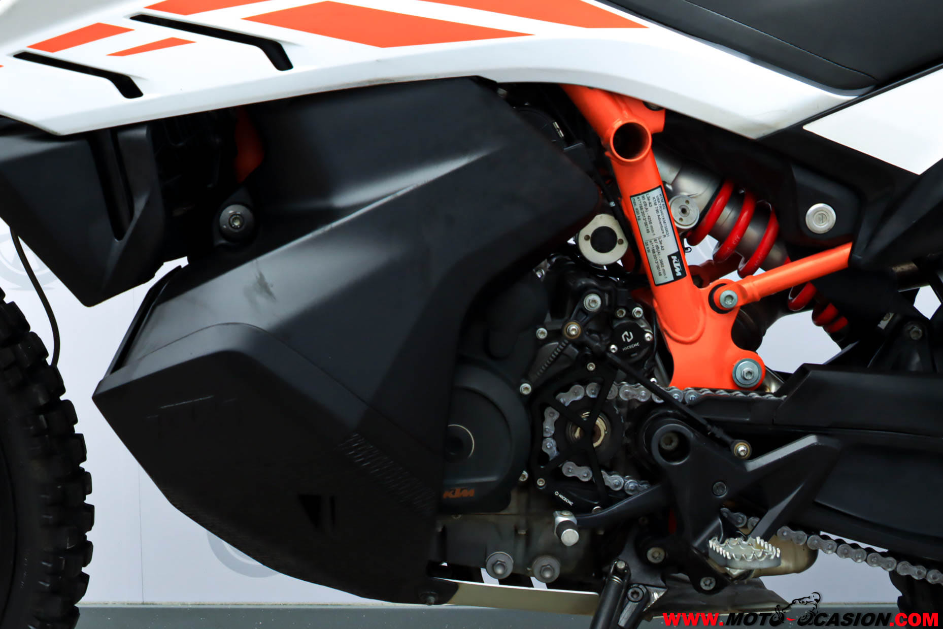 KTM 790 ADVENTURE R ¿A2?