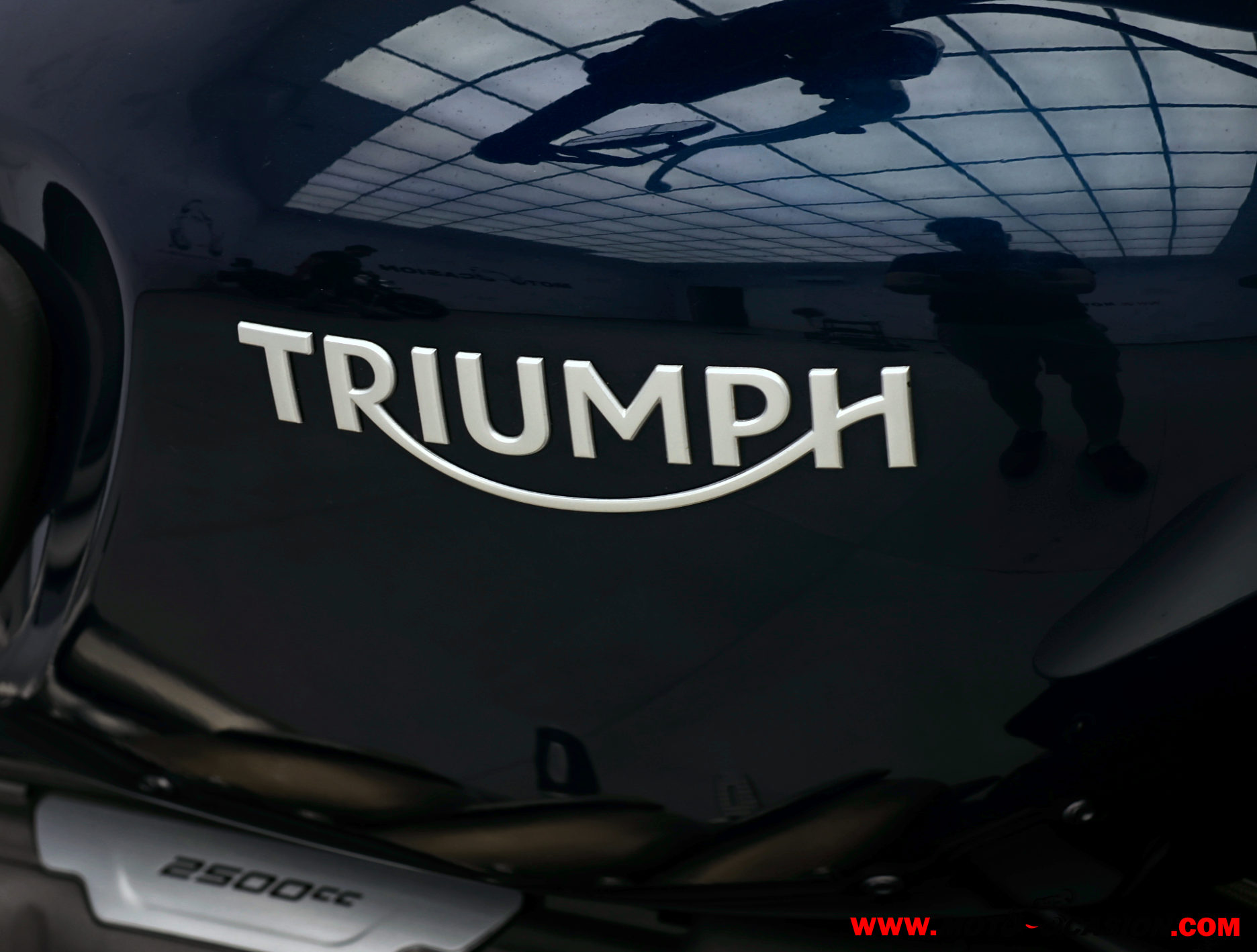 TRIUMPH ROCKET 3 R