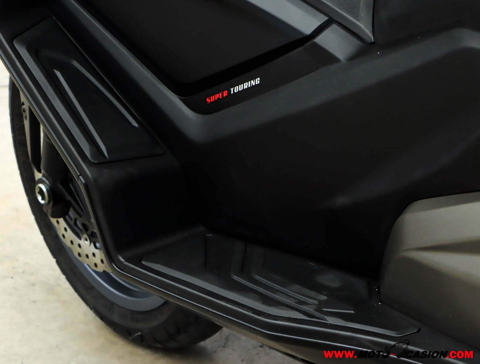 KYMCO AK 550 ¿A2?