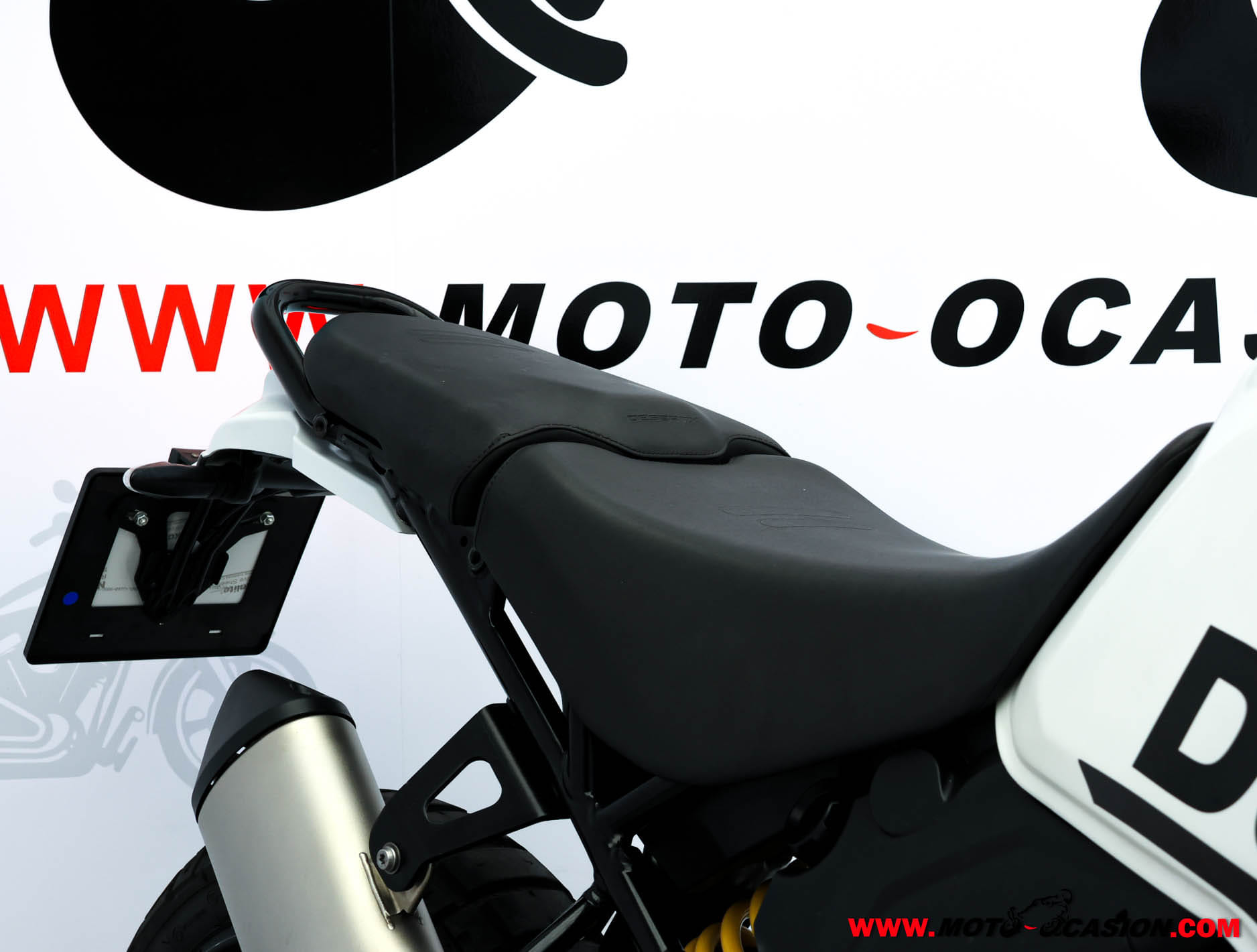 DUCATI DESERT X