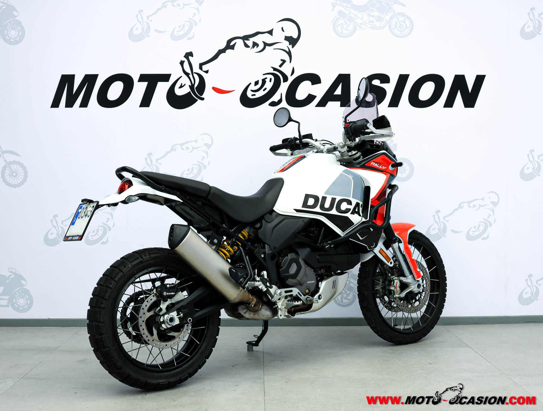 DUCATI DESERT X (copia)
