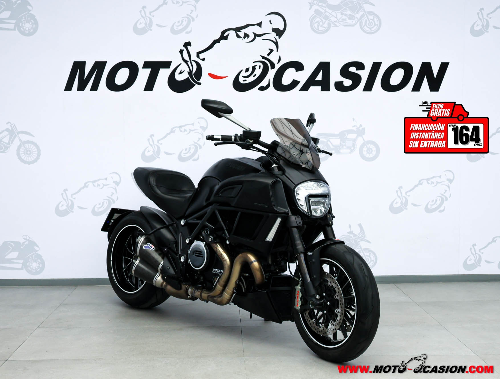 DUCATI DIAVEL DARK