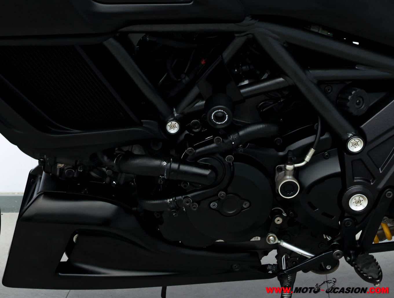 DUCATI DIAVEL DARK
