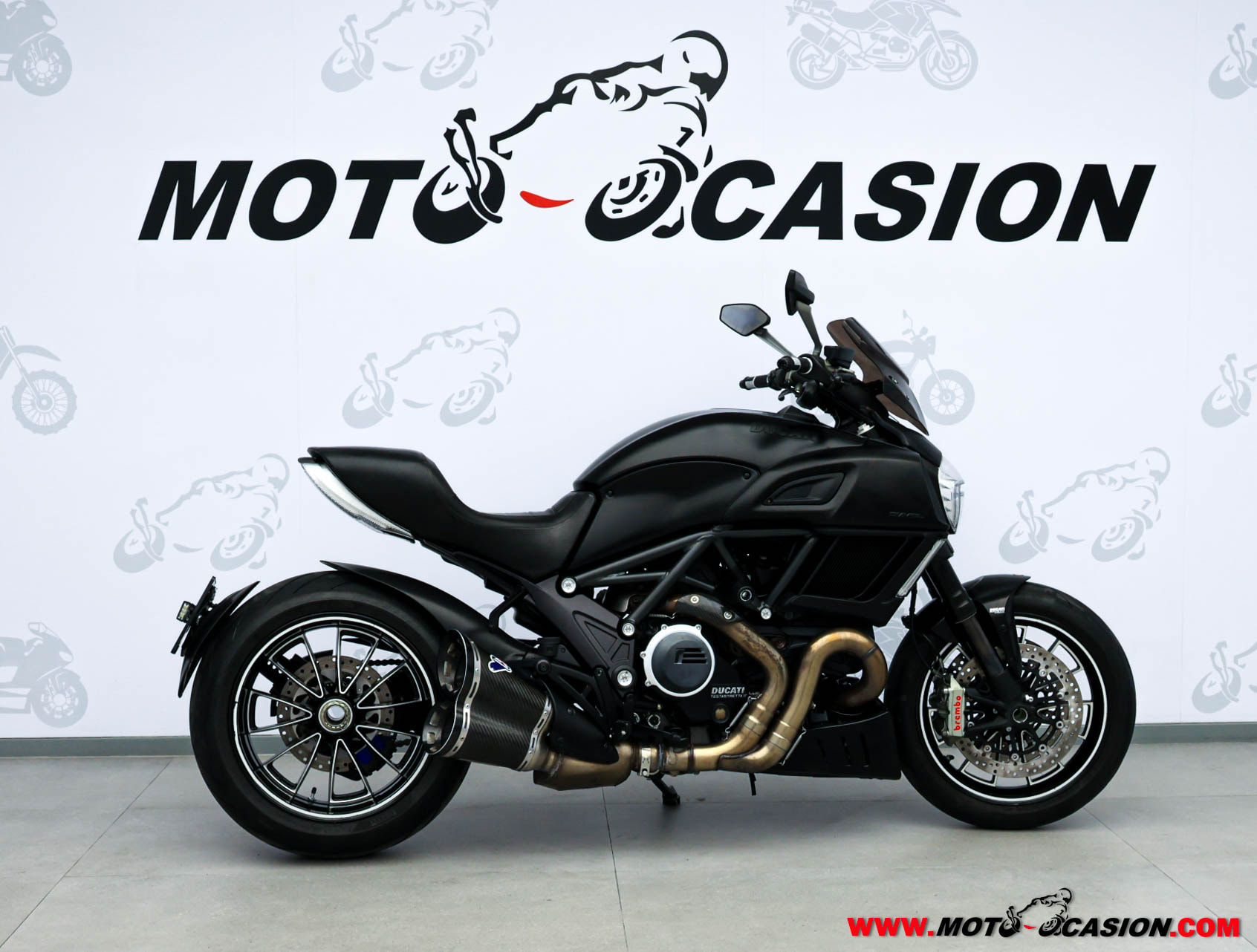 DUCATI DIAVEL DARK