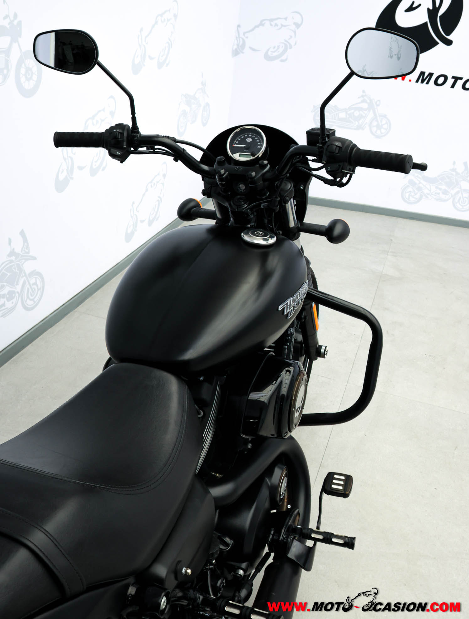 HARLEY-DAVIDSON STREET 750 -A2-