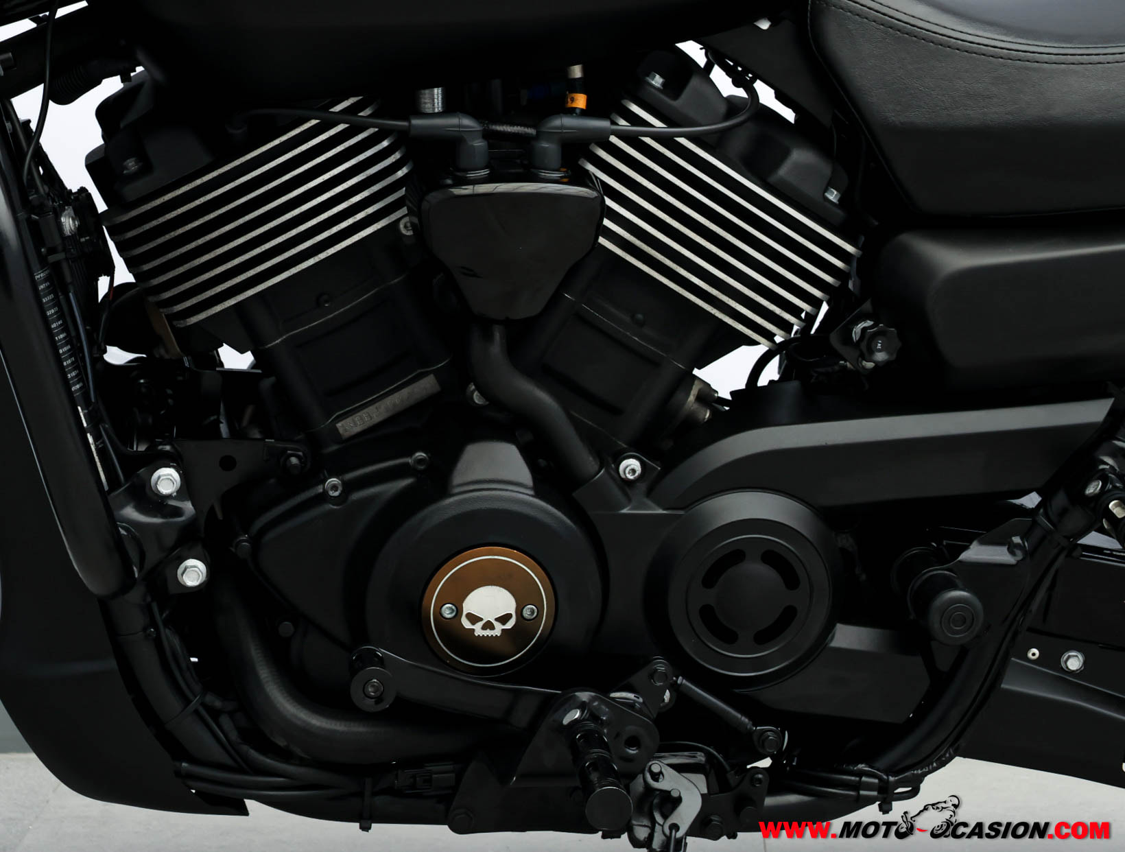 HARLEY-DAVIDSON STREET 750 -A2-