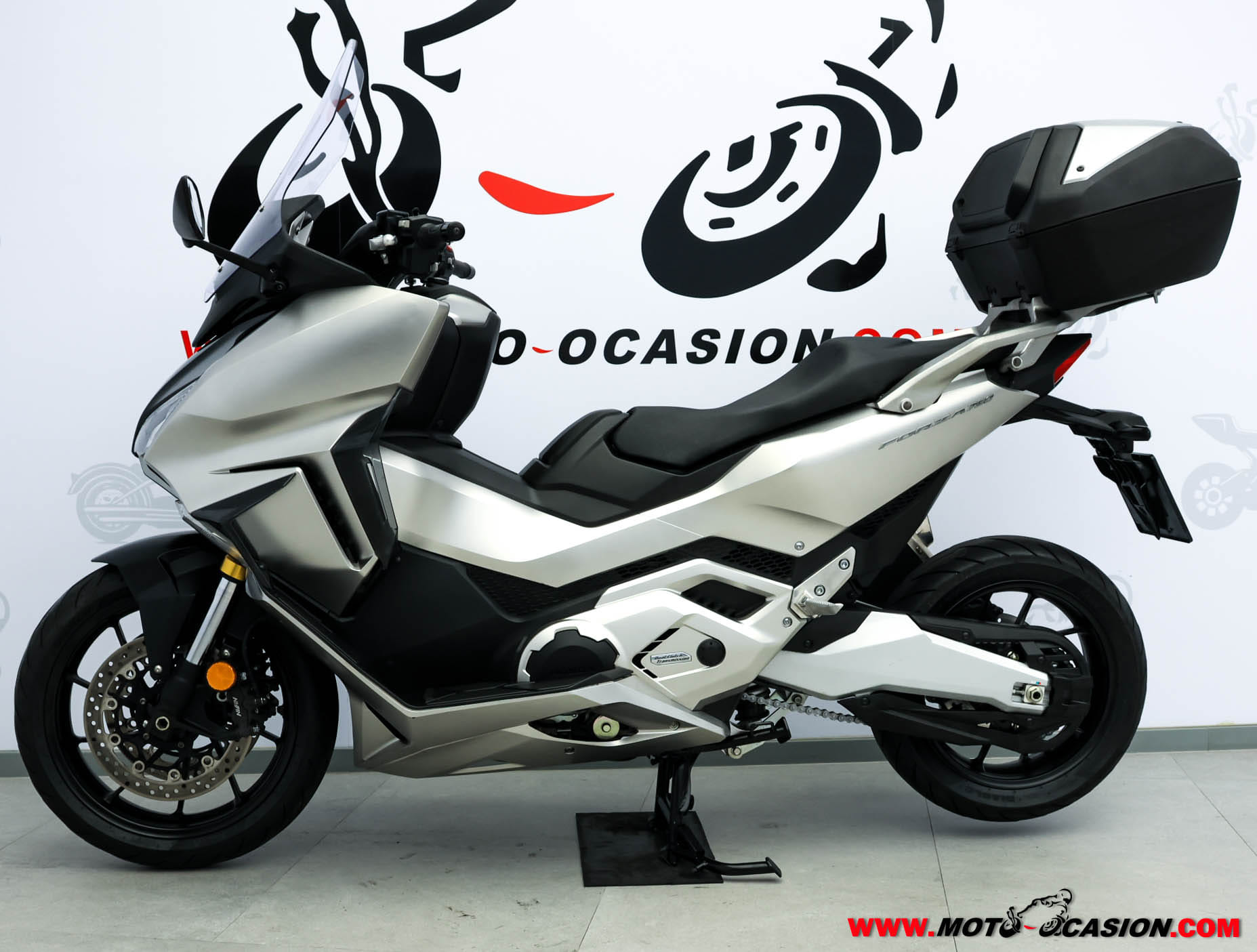 HONDA FORZA 750 ¿A2?