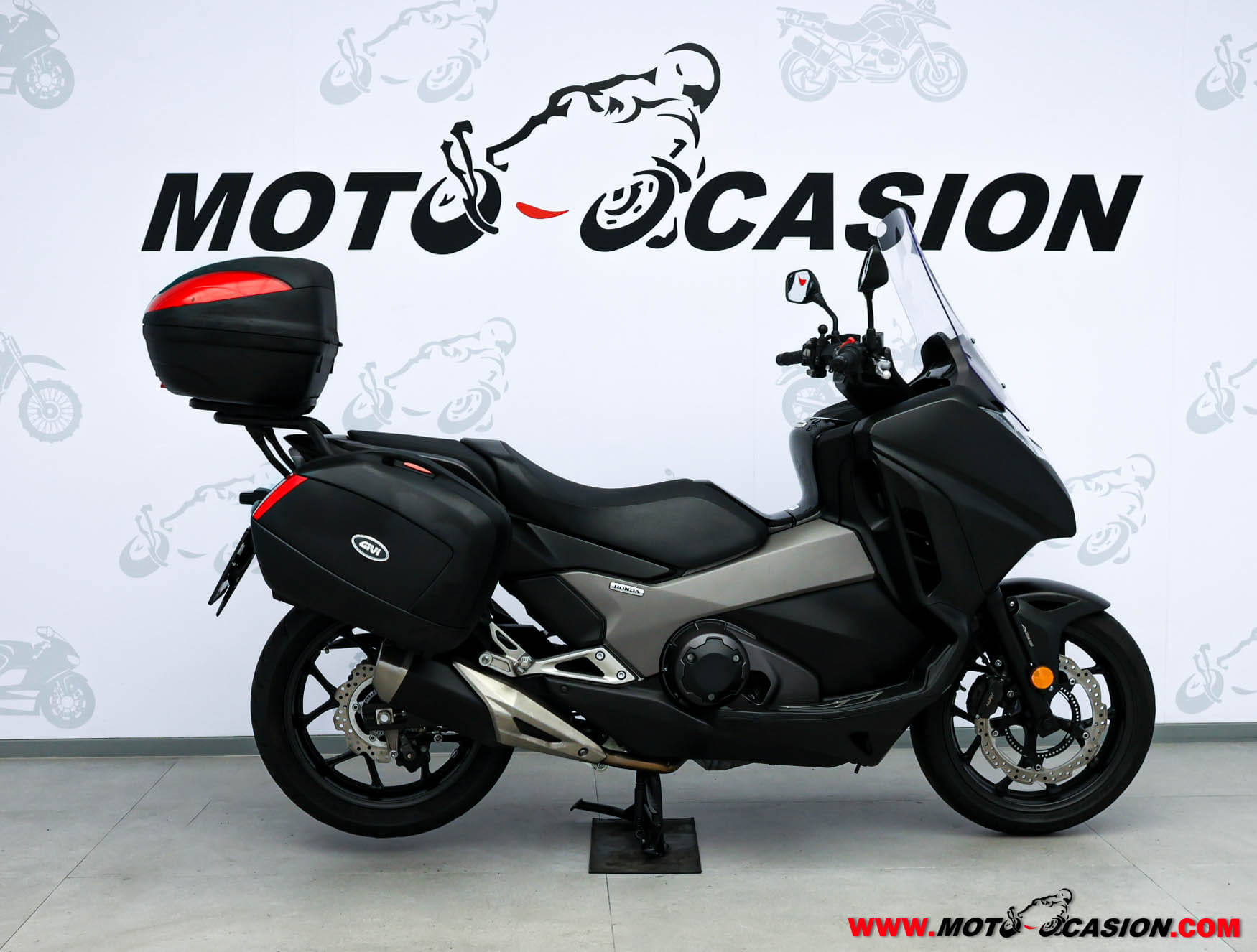 HONDA INTEGRA 750 ¿A2? (copia)