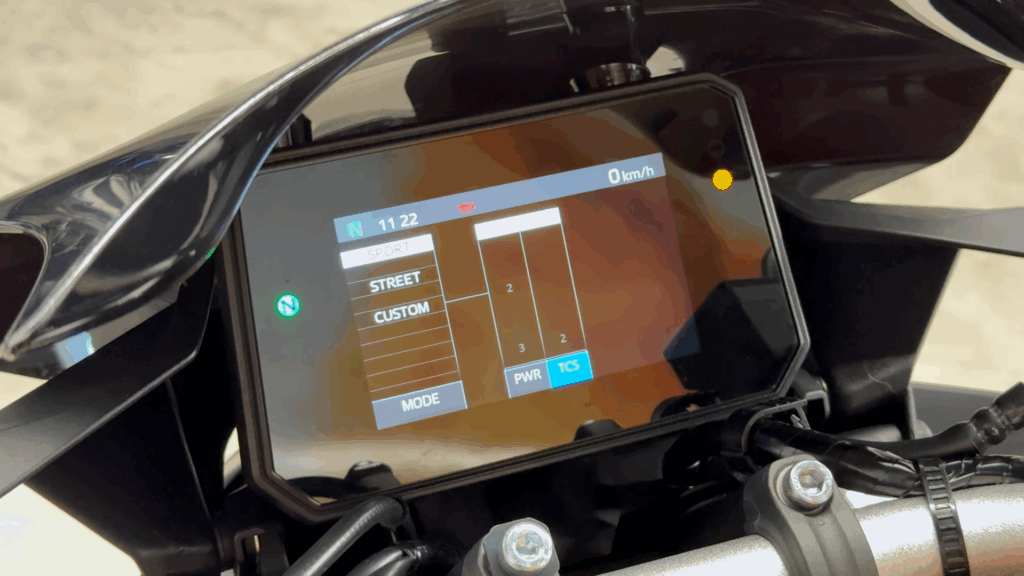 Pantalla TFT a color Yamaha Mt-07 2026