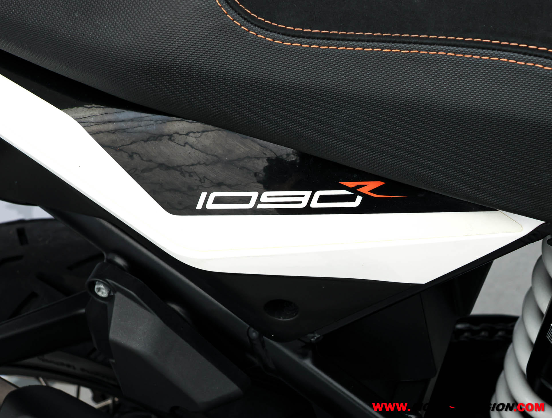 KTM 1090 ADVENTURE R