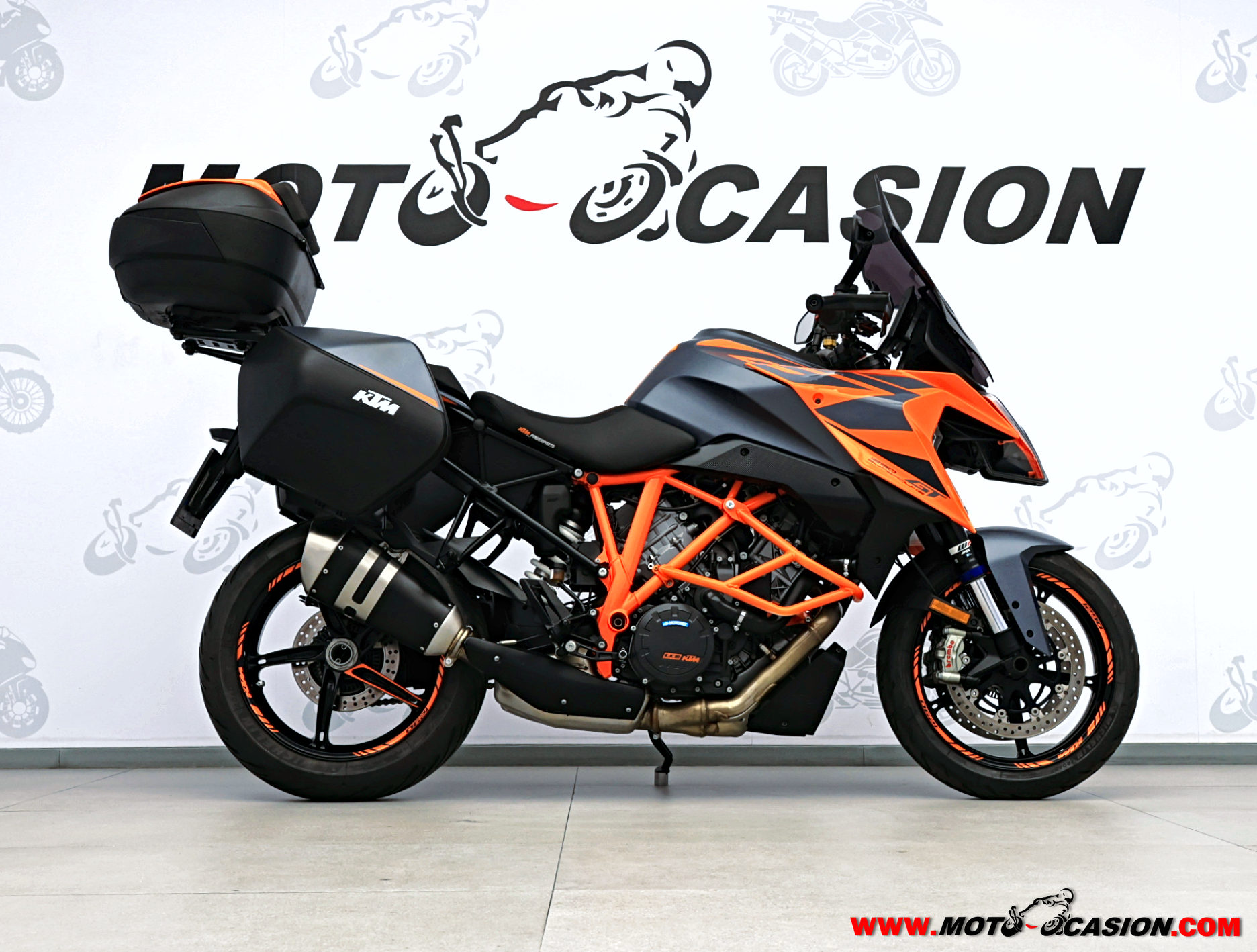 KTM 1290 SUPER DUKE GT