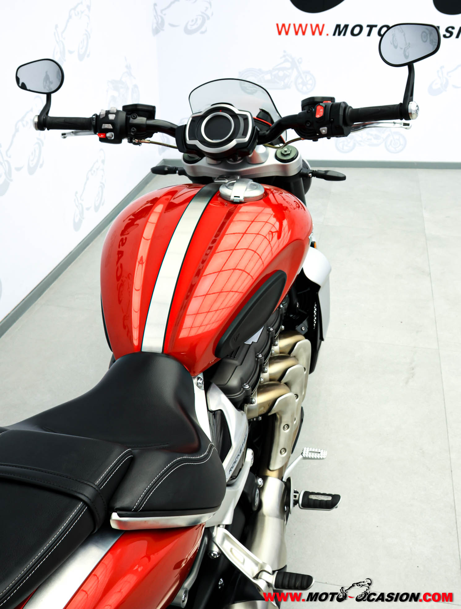 TRIUMPH ROCKET 3 R