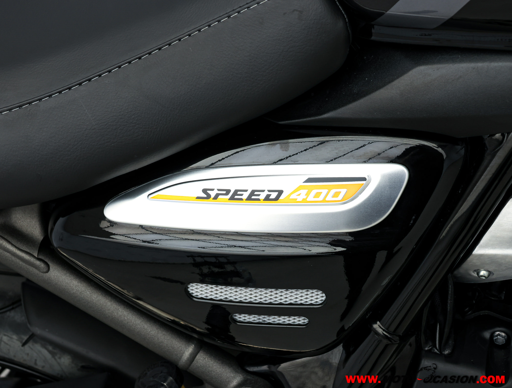 TRIUMPH SPEED 400 -APTA A2- GARANTÍA OFICIAL