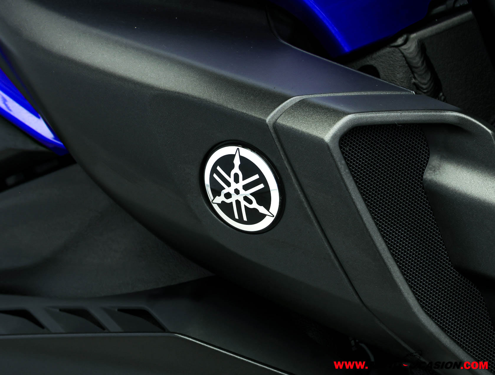 YAMAHA MT-10