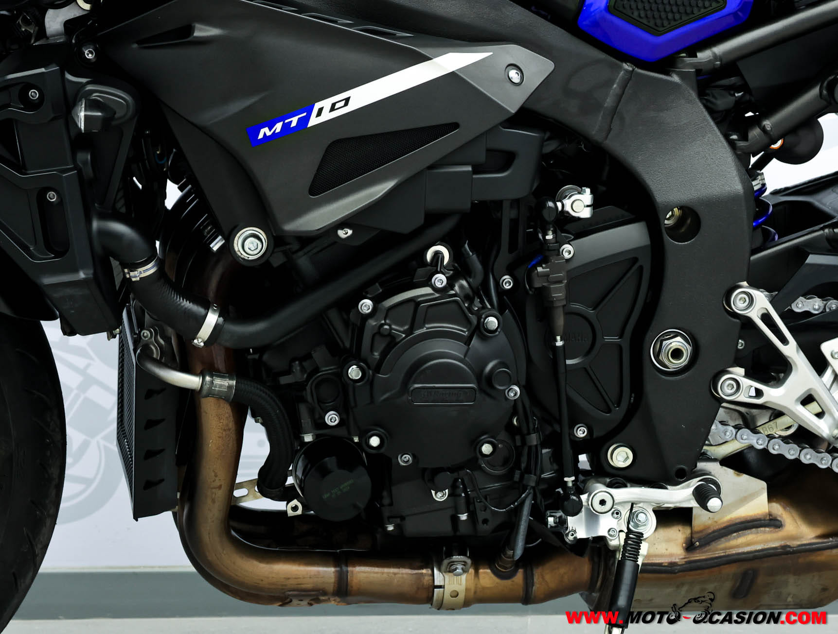 YAMAHA MT-10