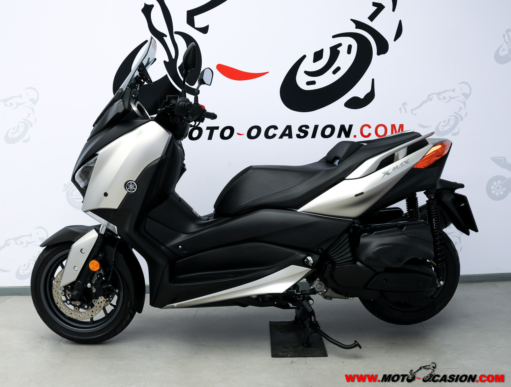 YAMAHA X-MAX 400 -APTA A2- a)