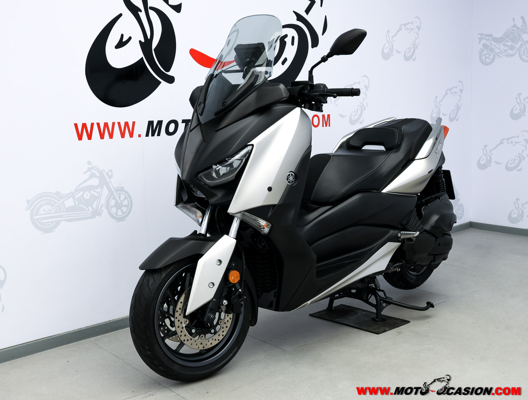 YAMAHA X-MAX 400 -APTA A2- a)