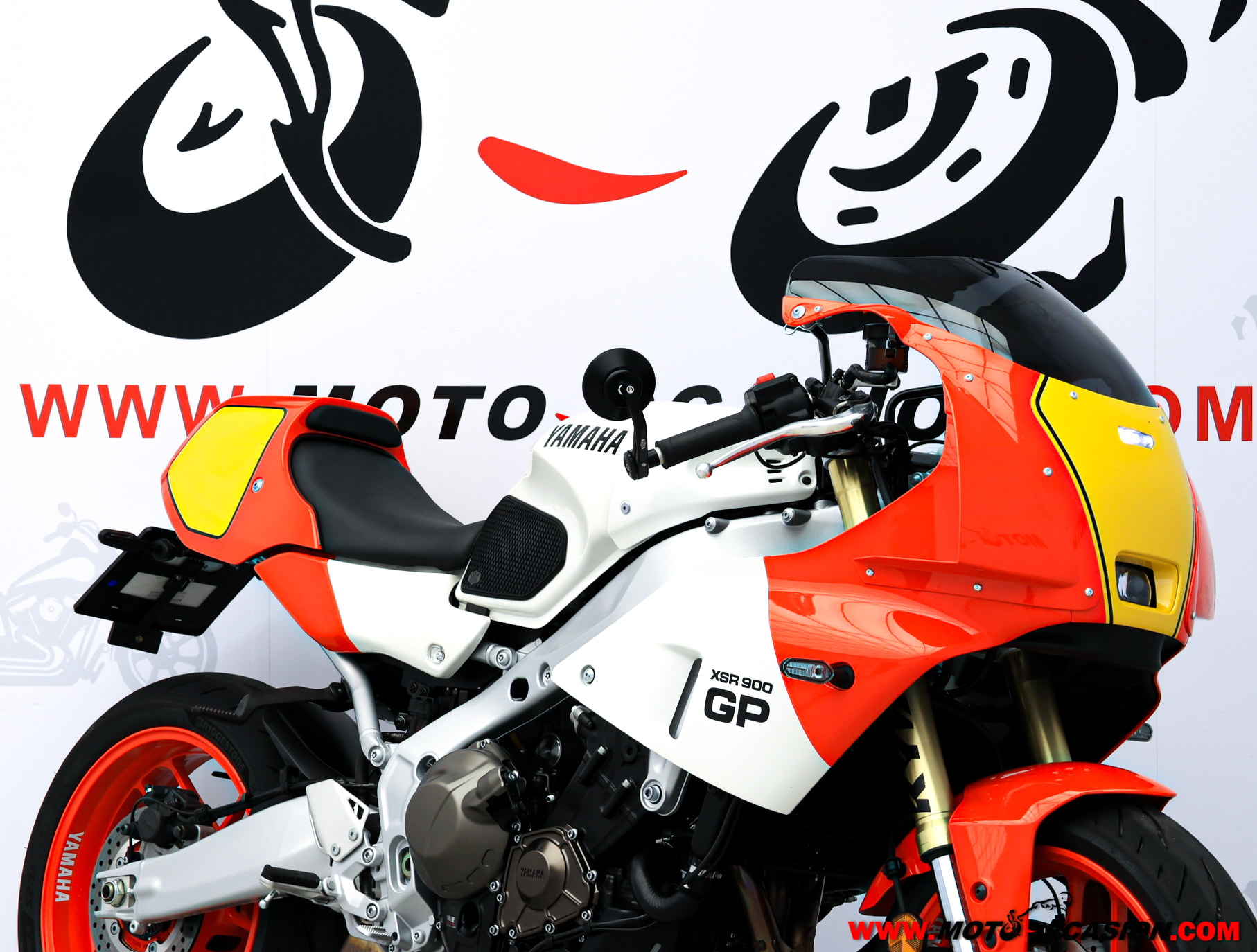 YAMAHA XSR 900 GP -GARANTÍA OFICIAL-
