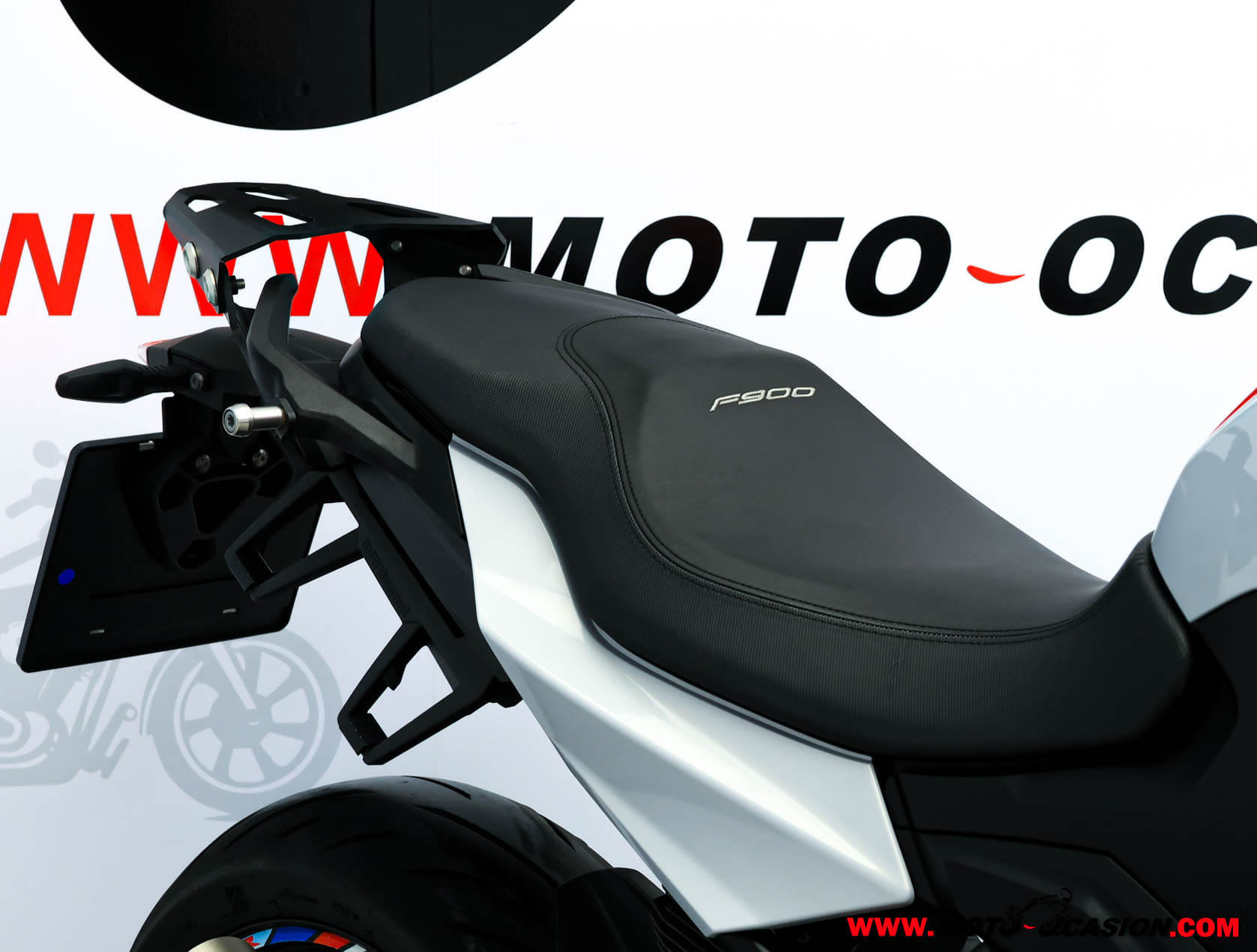 BMW F 900 R