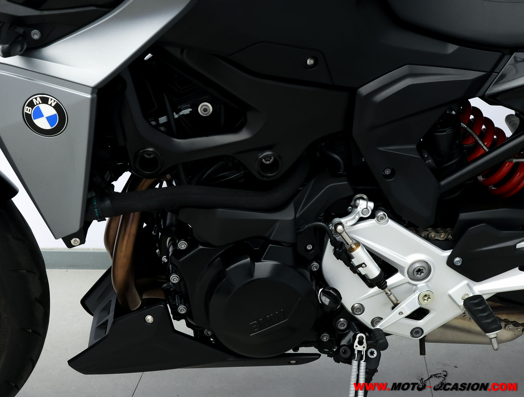 BMW F 900 R