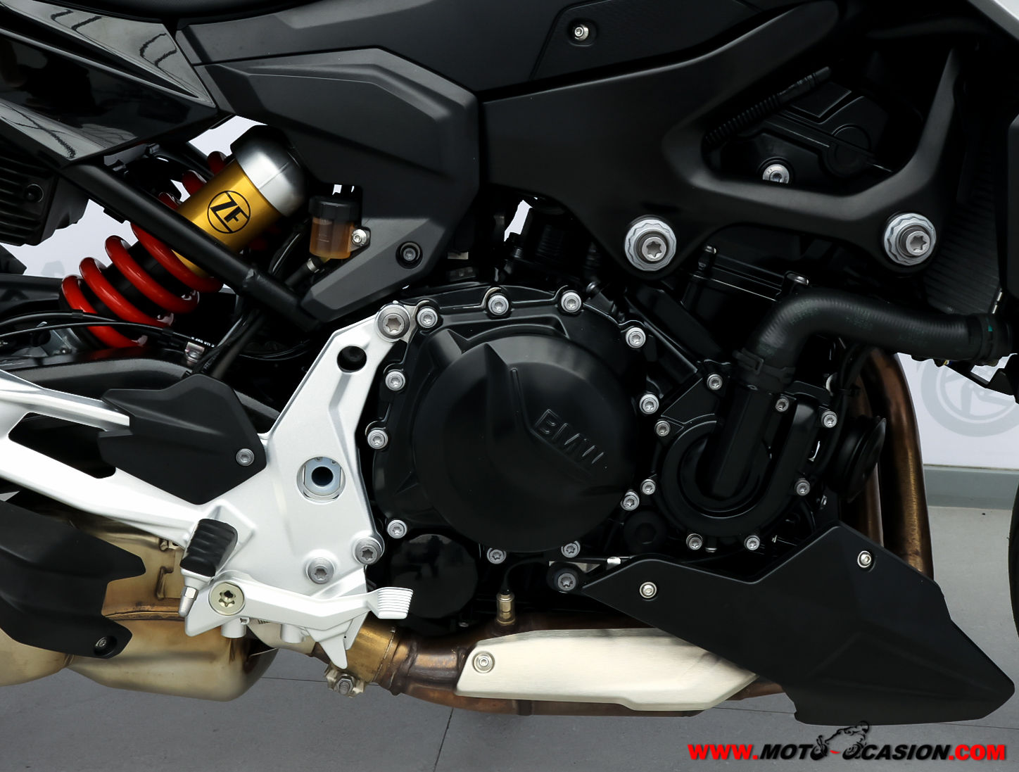 BMW F 900 R (copia)