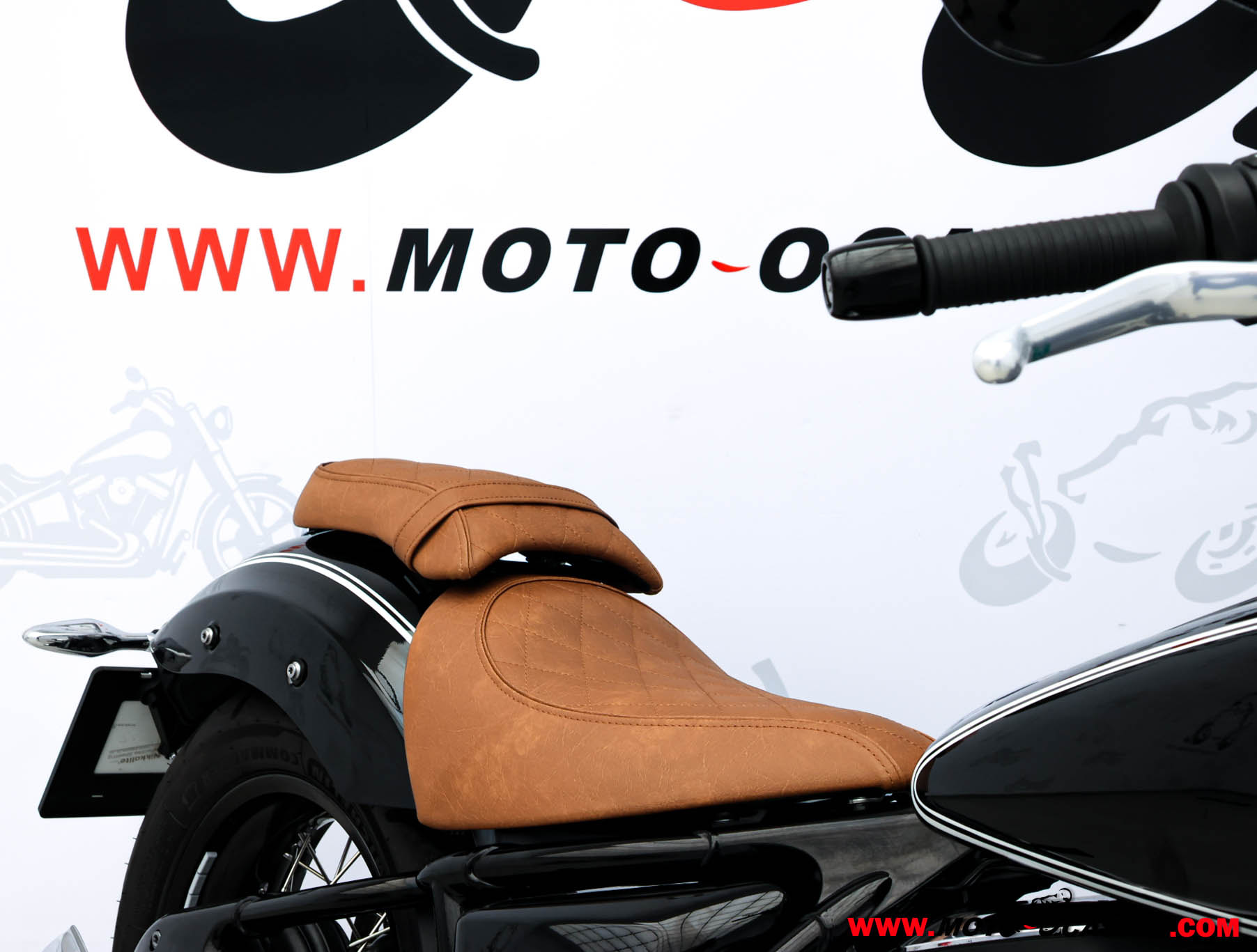 BMW R 18