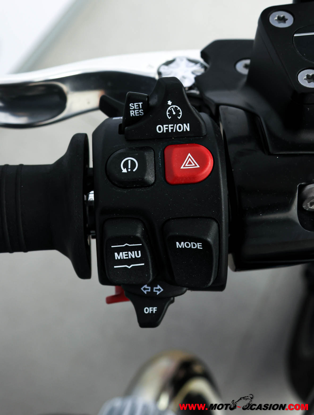 BMW R 18
