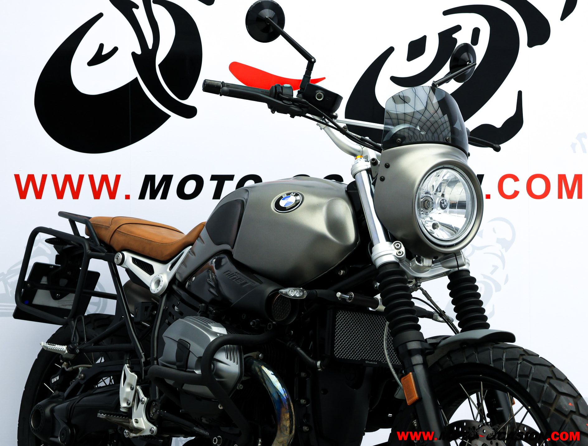 BMW R NINE T SCRAMBLER (copia)
