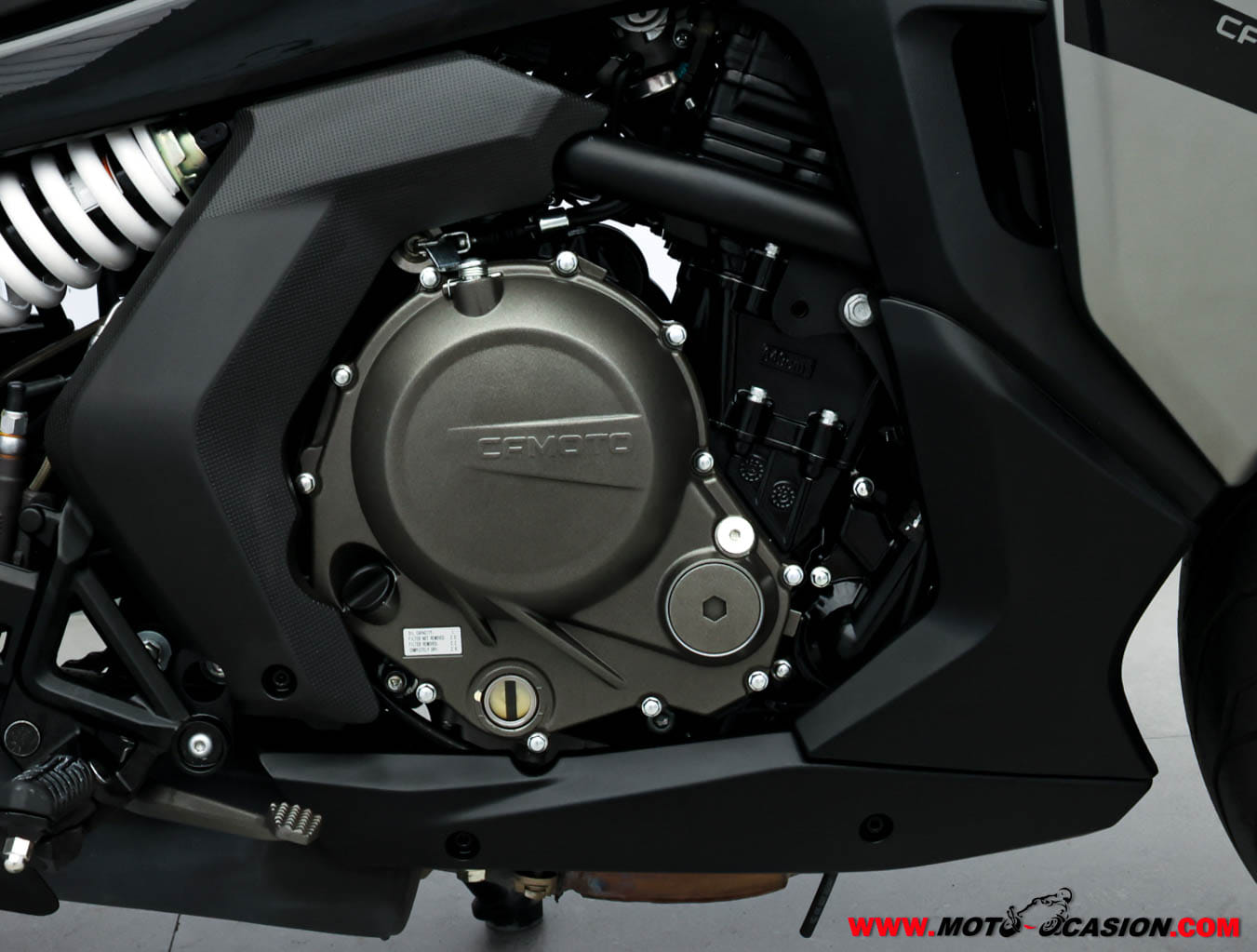 CF MOTO 650 NK ¿A2? GARANTÍA OFICIAL (copia)