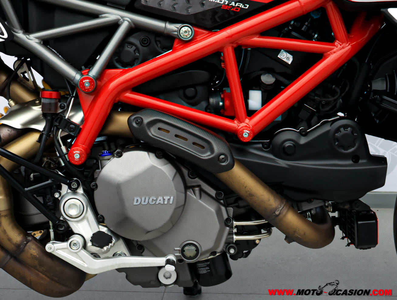 DUCATI HYPERMOTARD 950