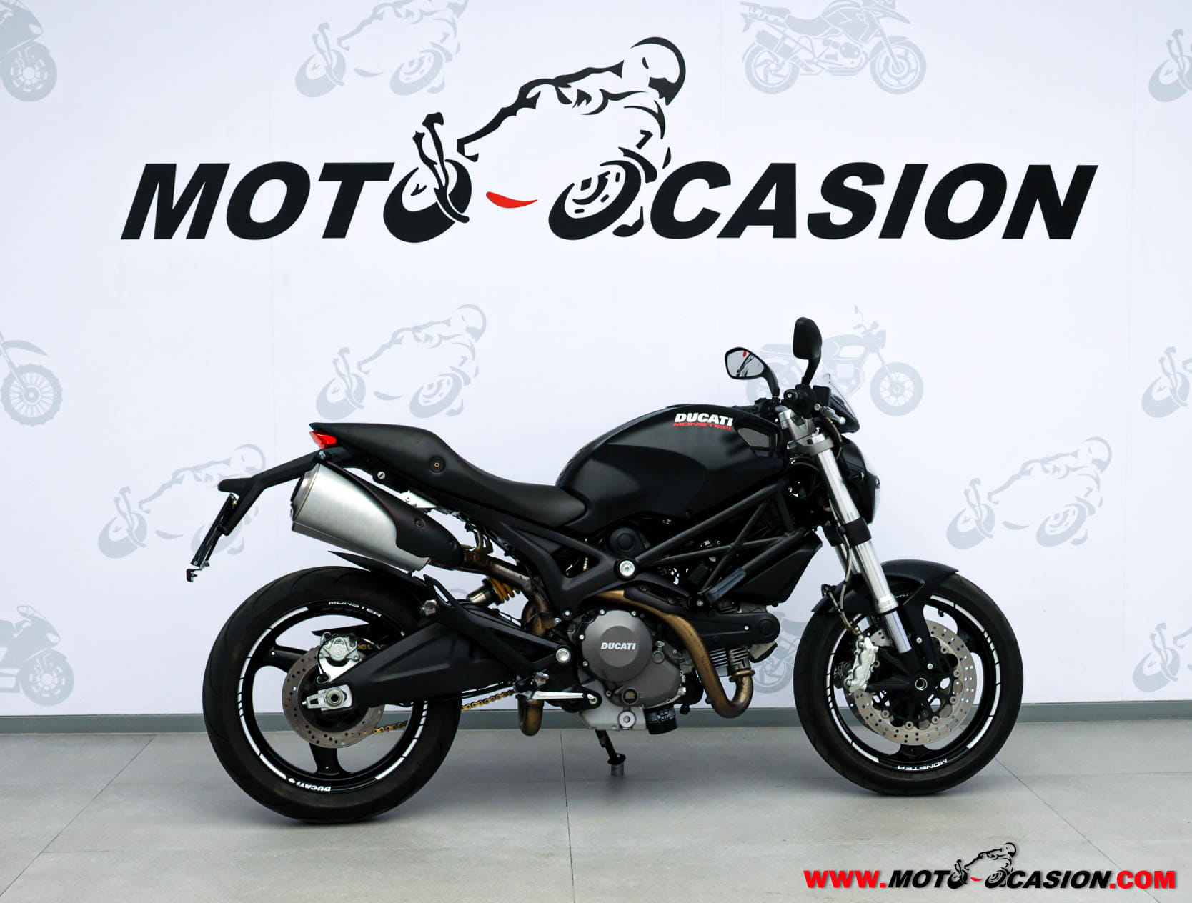 DUCATI MONSTER 821 ¿A2? (copia)