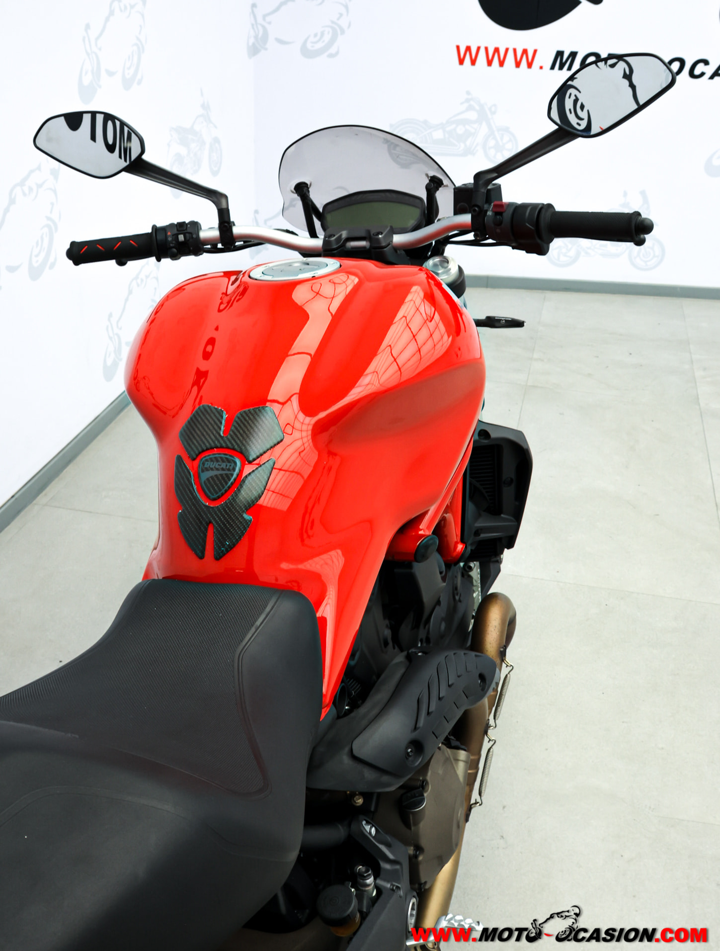 DUCATI MONSTER 821 (copia)