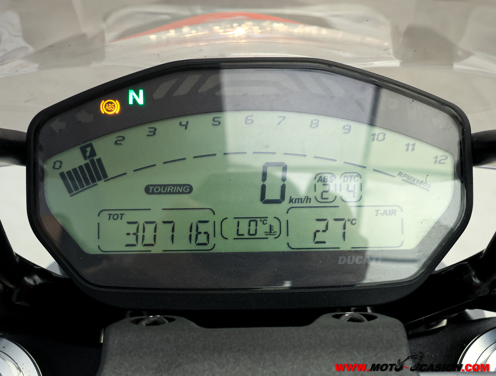DUCATI MONSTER 821 (copia)