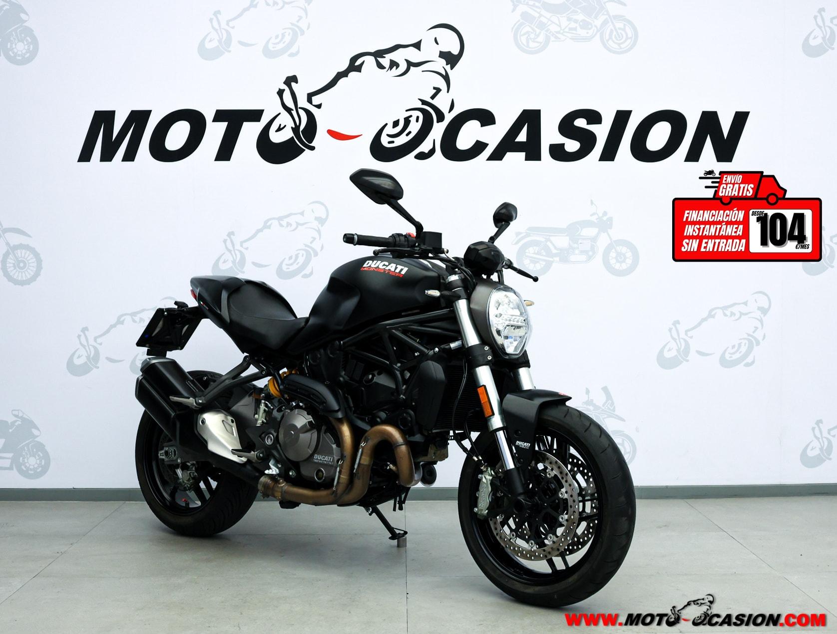 DUCATI MONSTER 821 (copia)