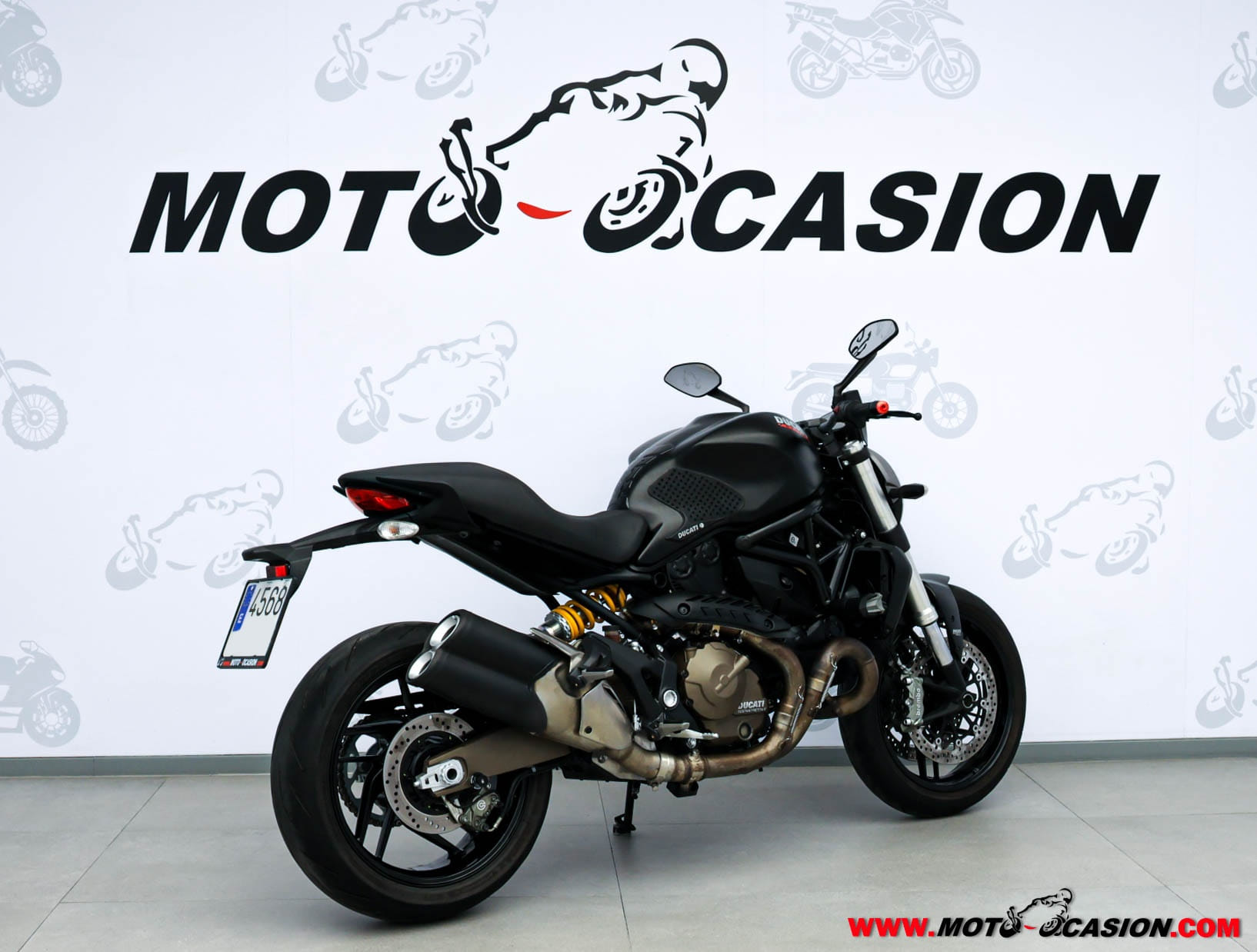 DUCATI MONSTER 821 (copia)