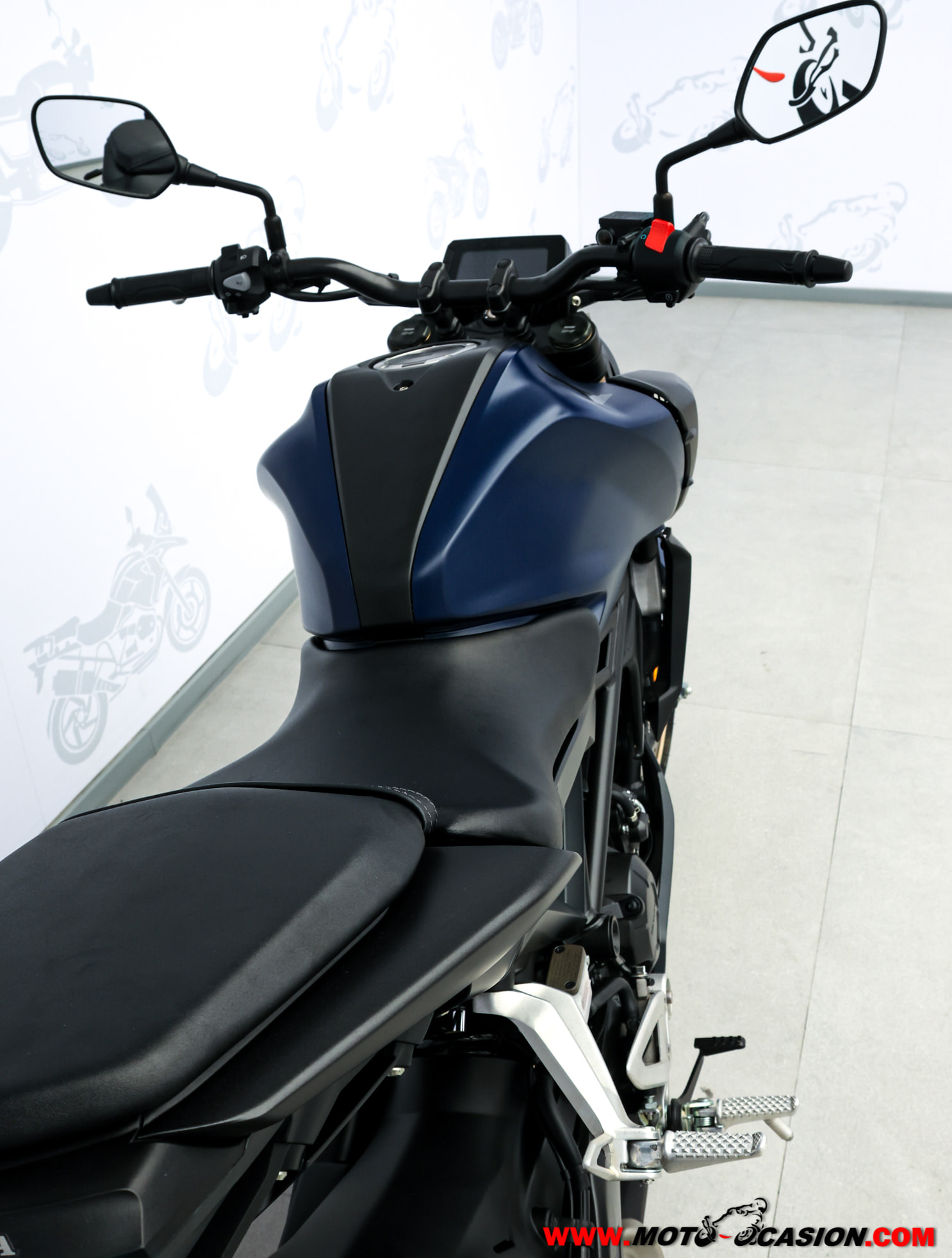 HONDA CB 125 R -APTA B Y A1-