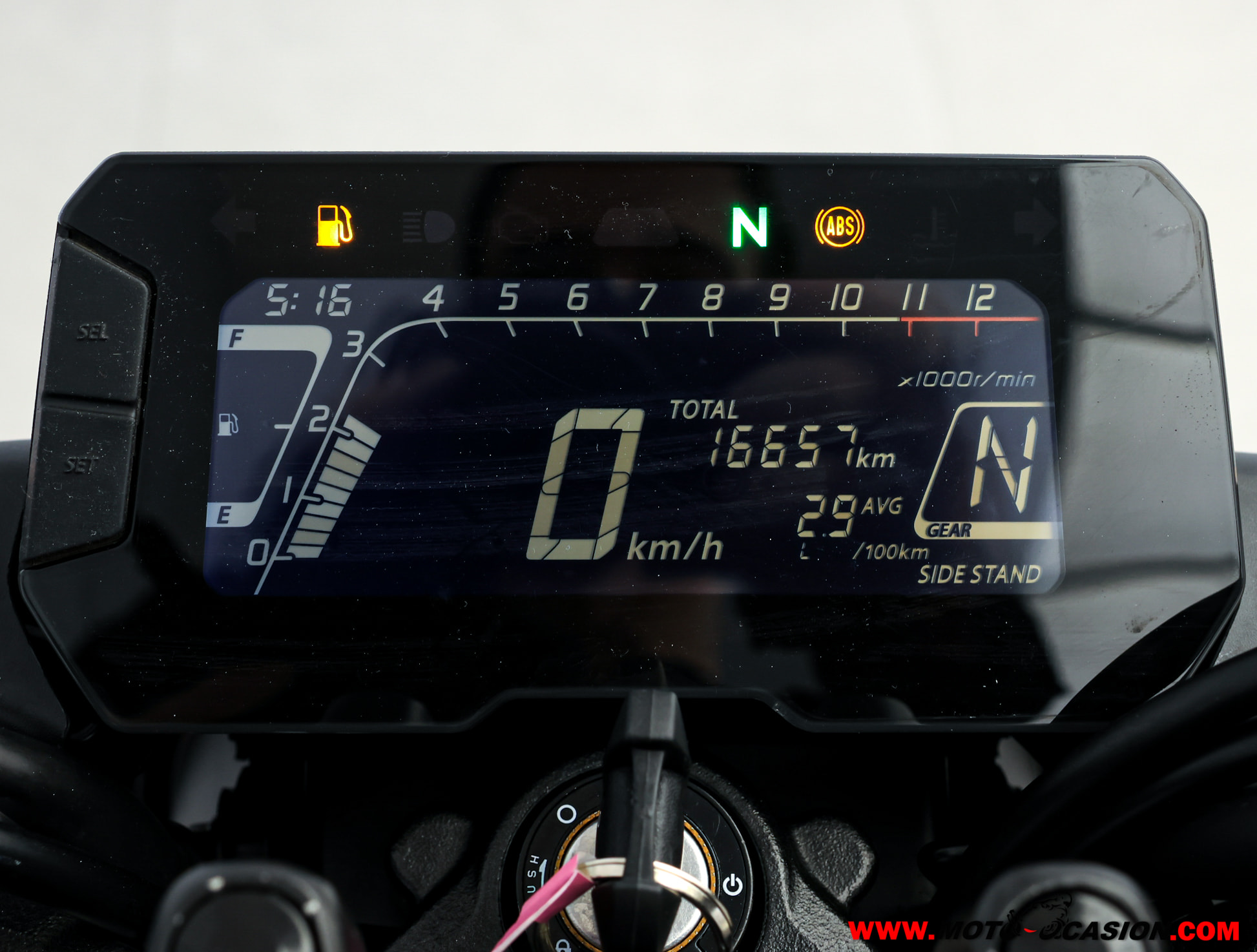 HONDA CB 125 R -APTA B Y A1-