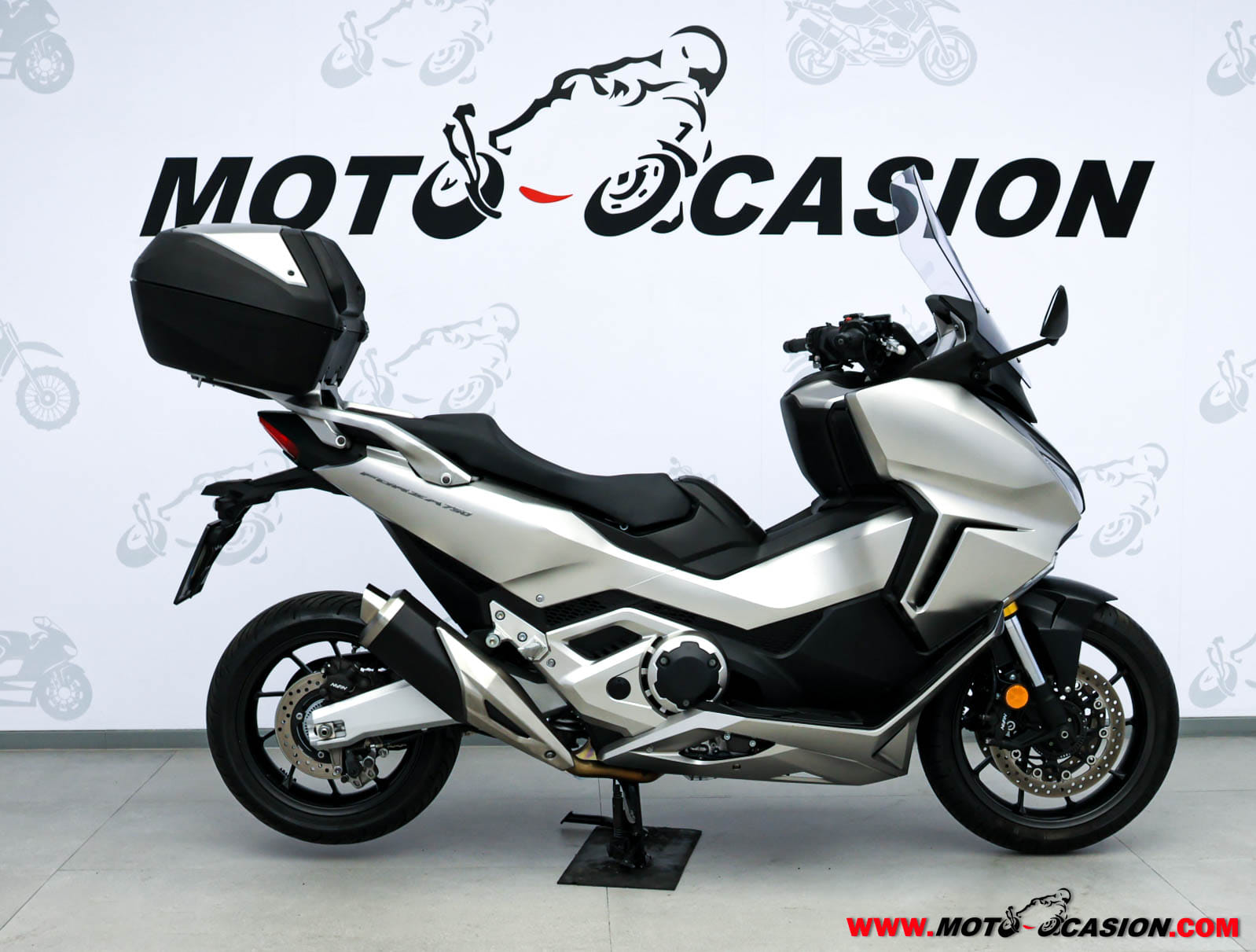 HONDA FORZA 750 ¿A2?