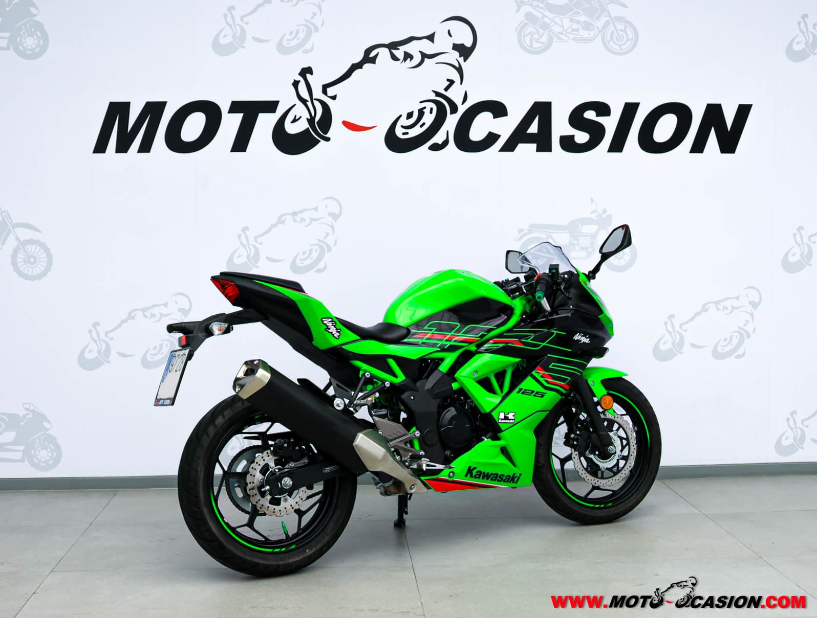 KAWASAKI NINJA 125 -APTA B Y A1-
