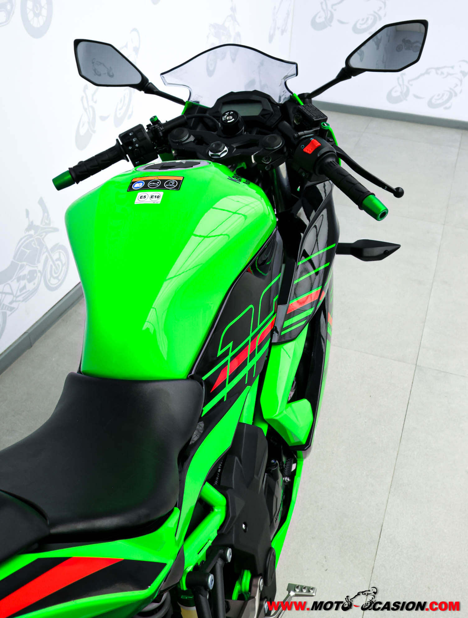 KAWASAKI NINJA 125 -APTA B Y A1- GARANTÍA OFICIAL