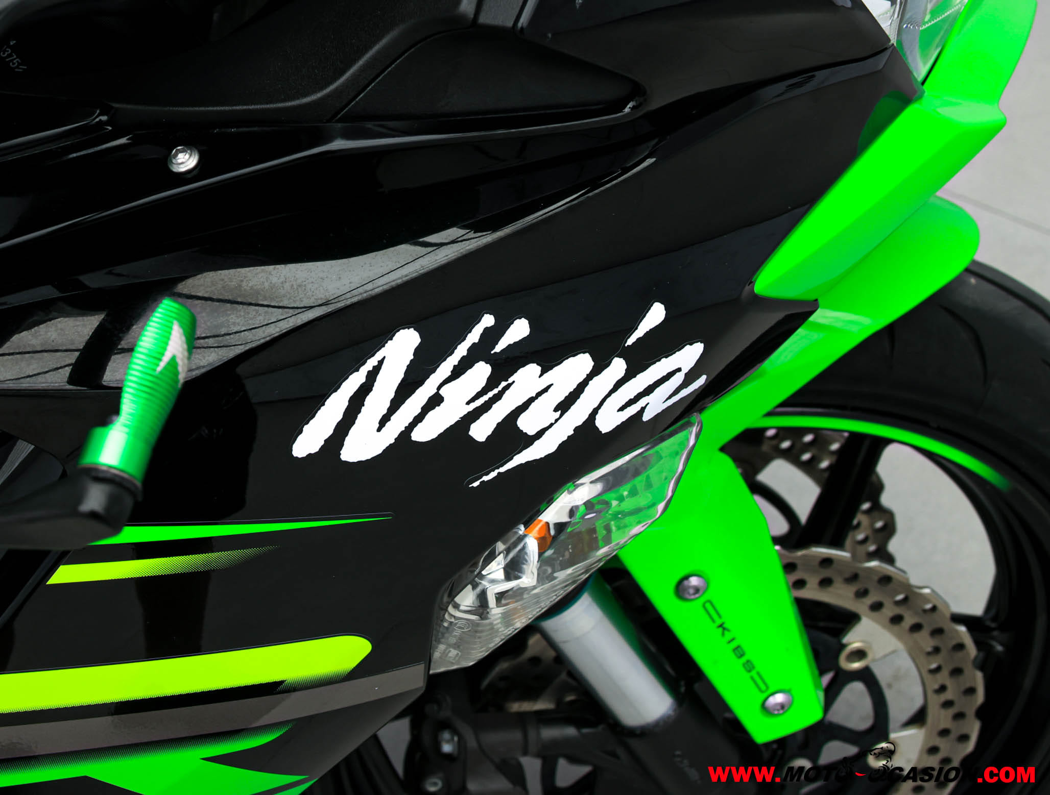 KAWASAKI NINJA ZX-6R