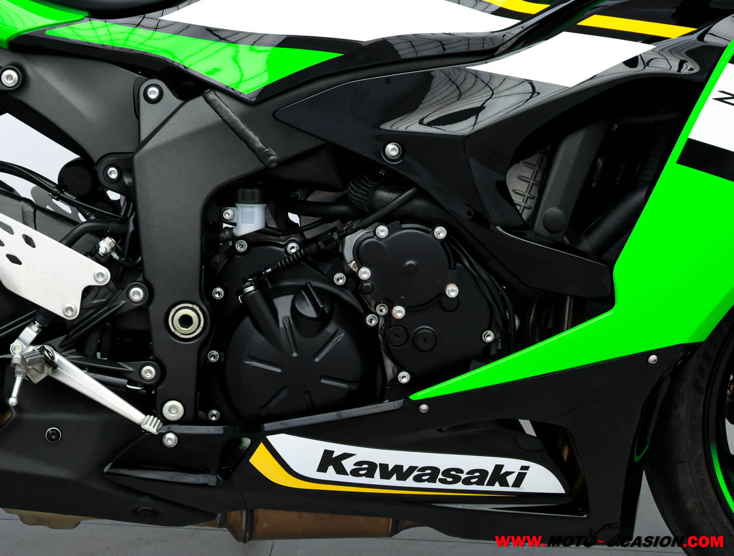 KAWASAKI NINJA ZX-6R -GARANTÍA OFICIAL-
